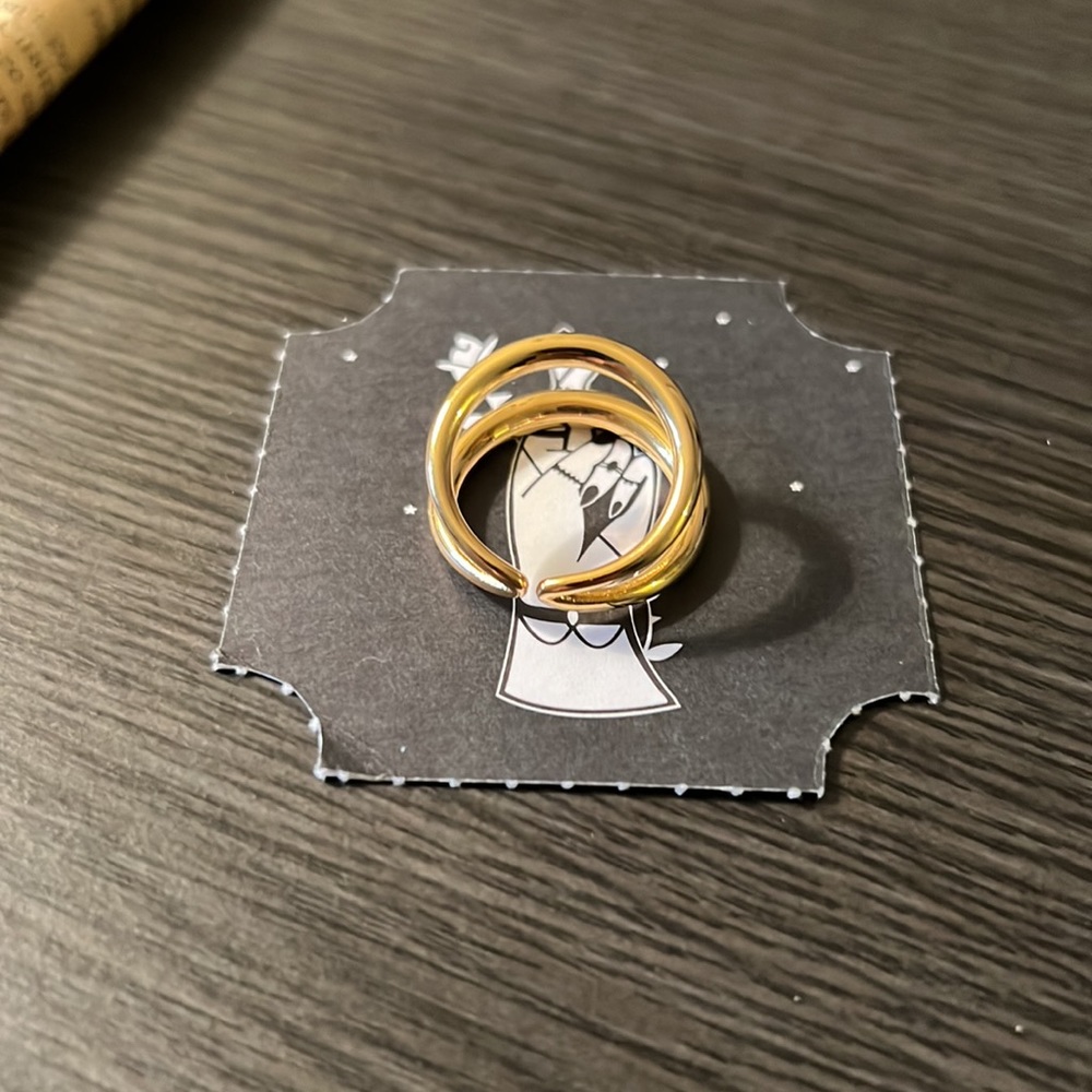 Gold double ring - Picture 2 of 2